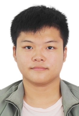 何教员 照片