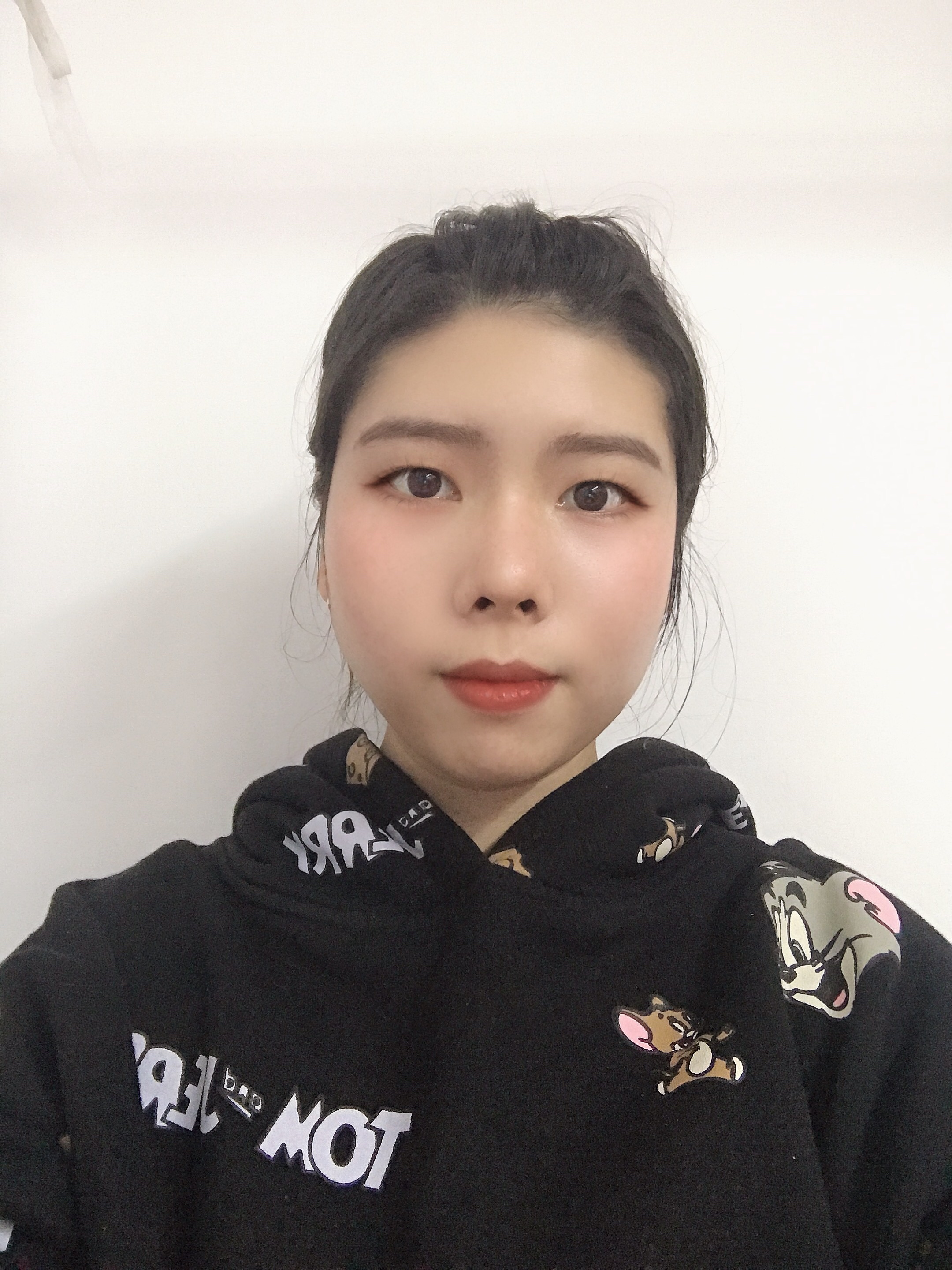 欧教员 照片