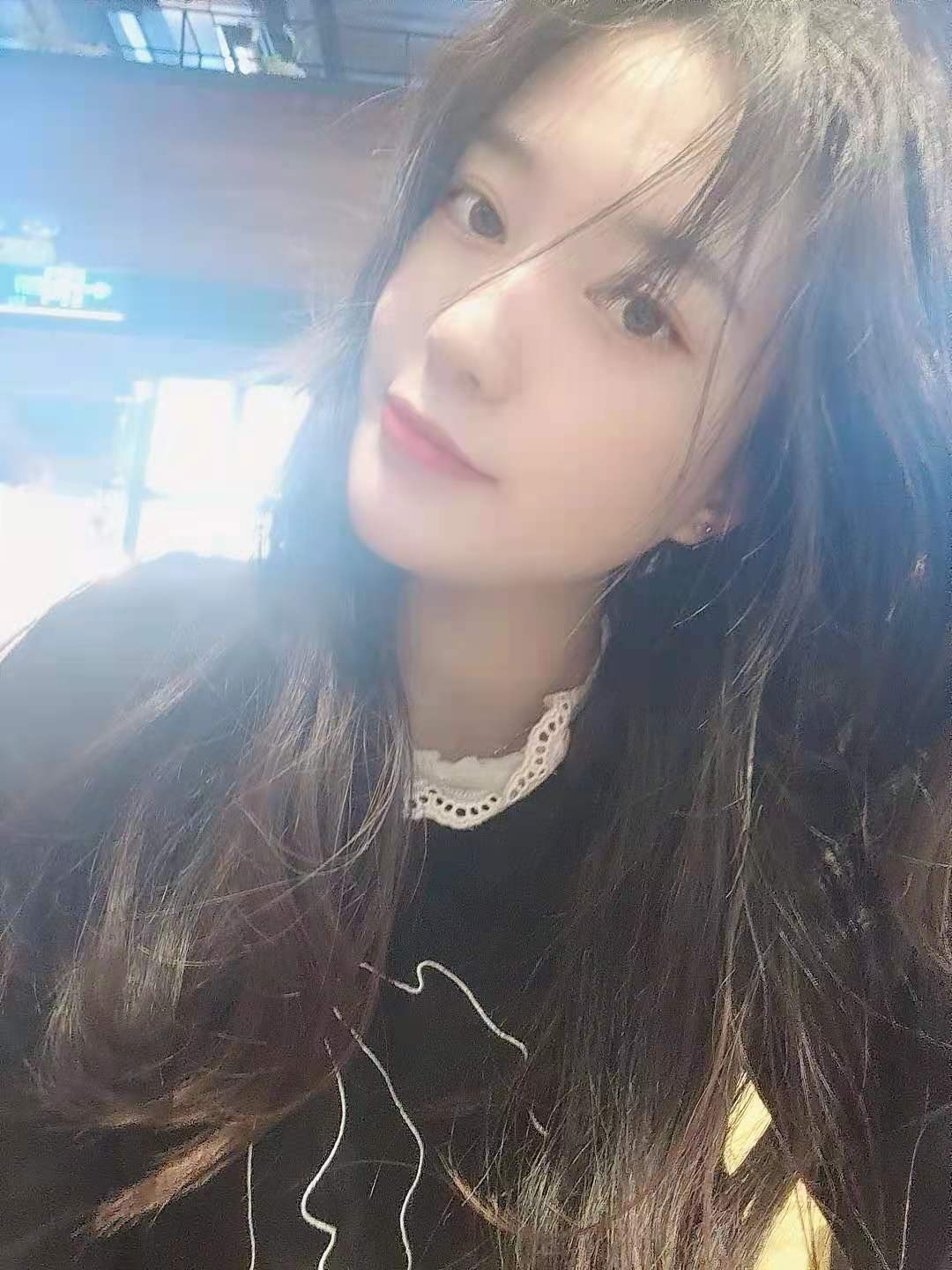 裴教员 照片