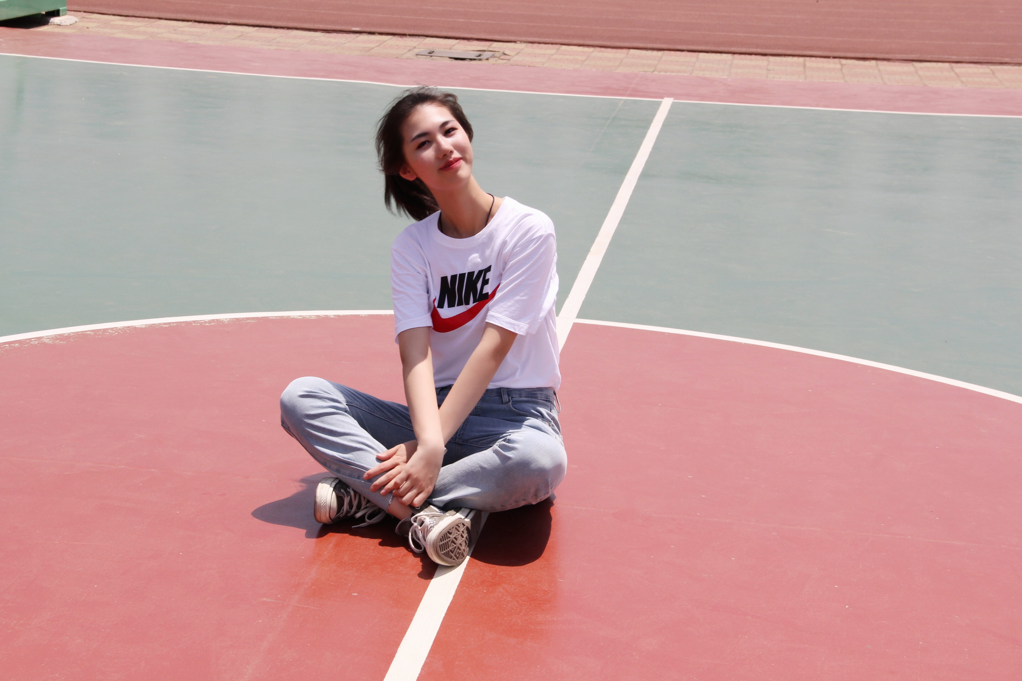 李教员 照片