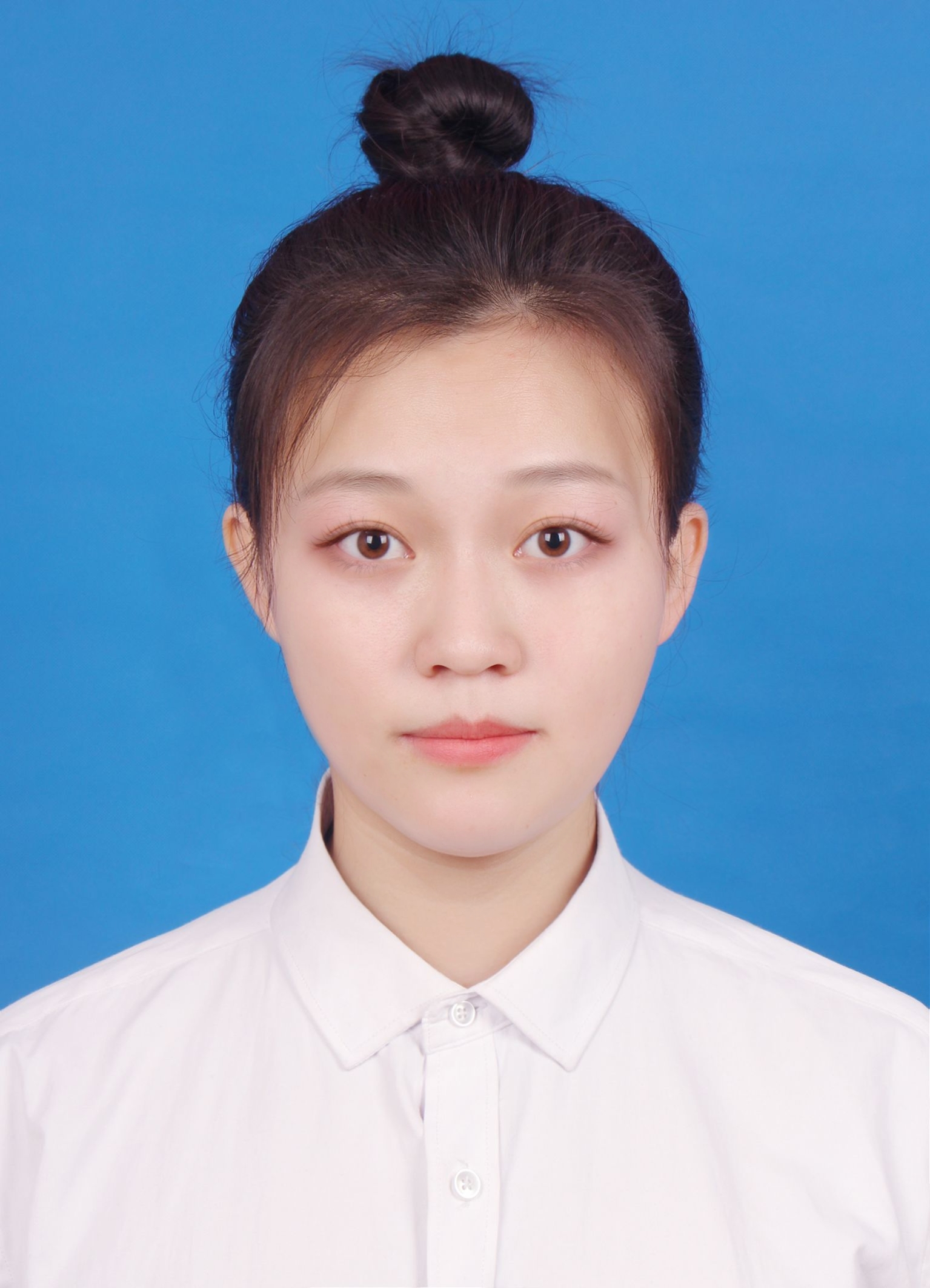 刘教员 照片
