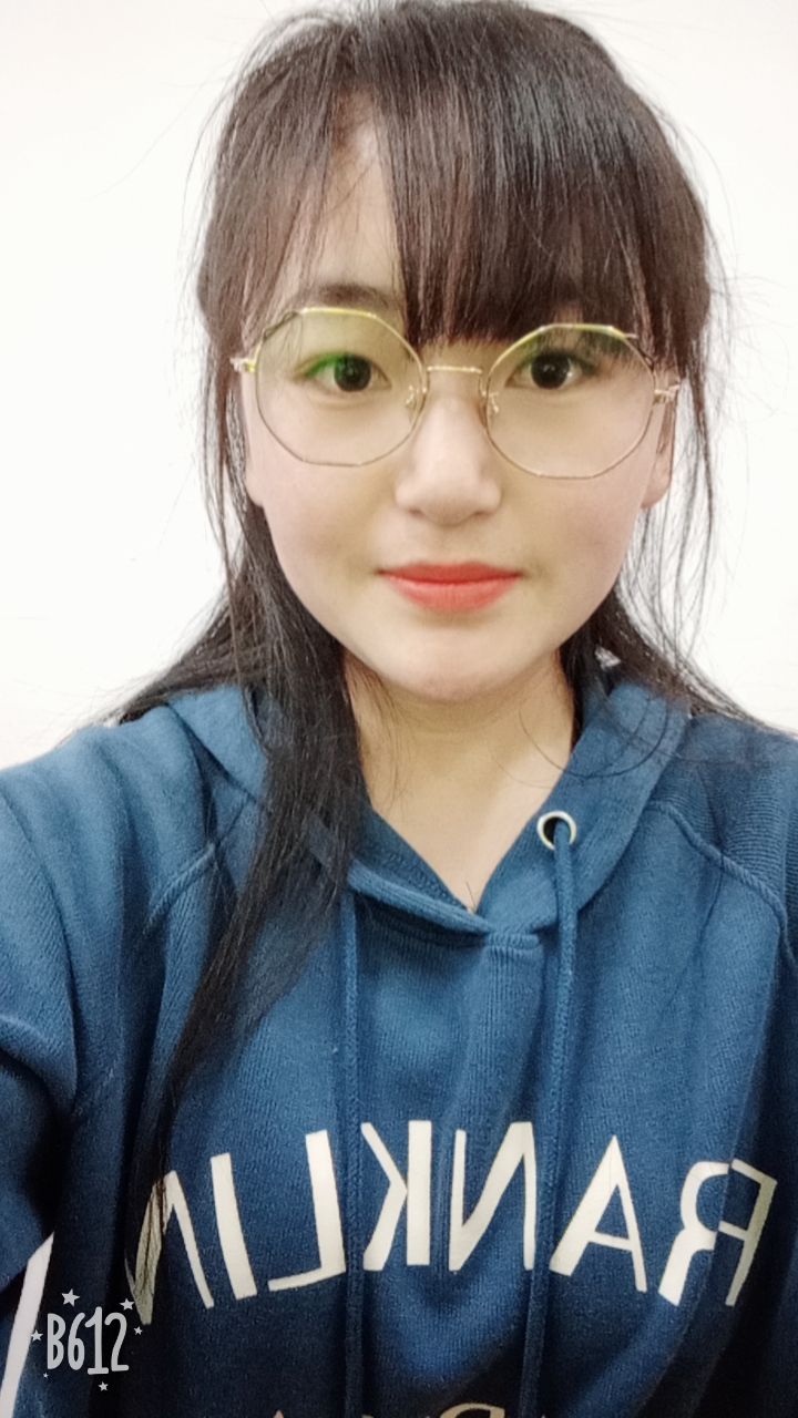 徐教员 照片