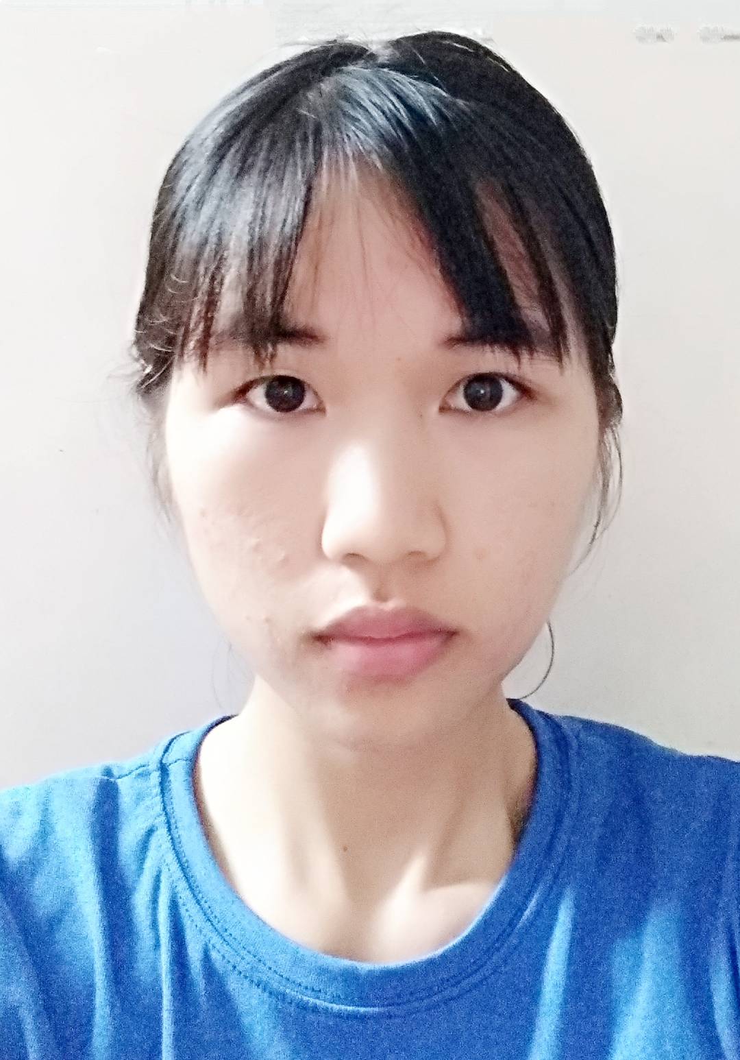 张教员 照片