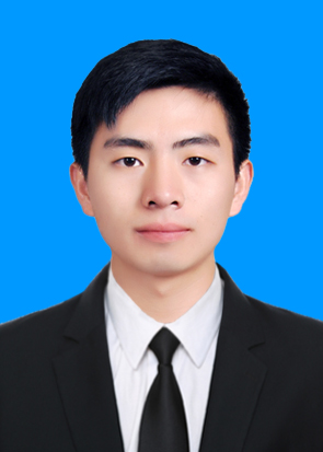 王教员 照片