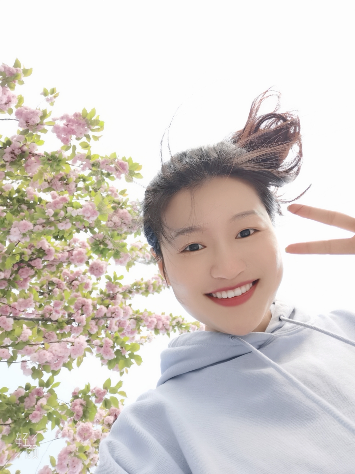 靳教员 照片