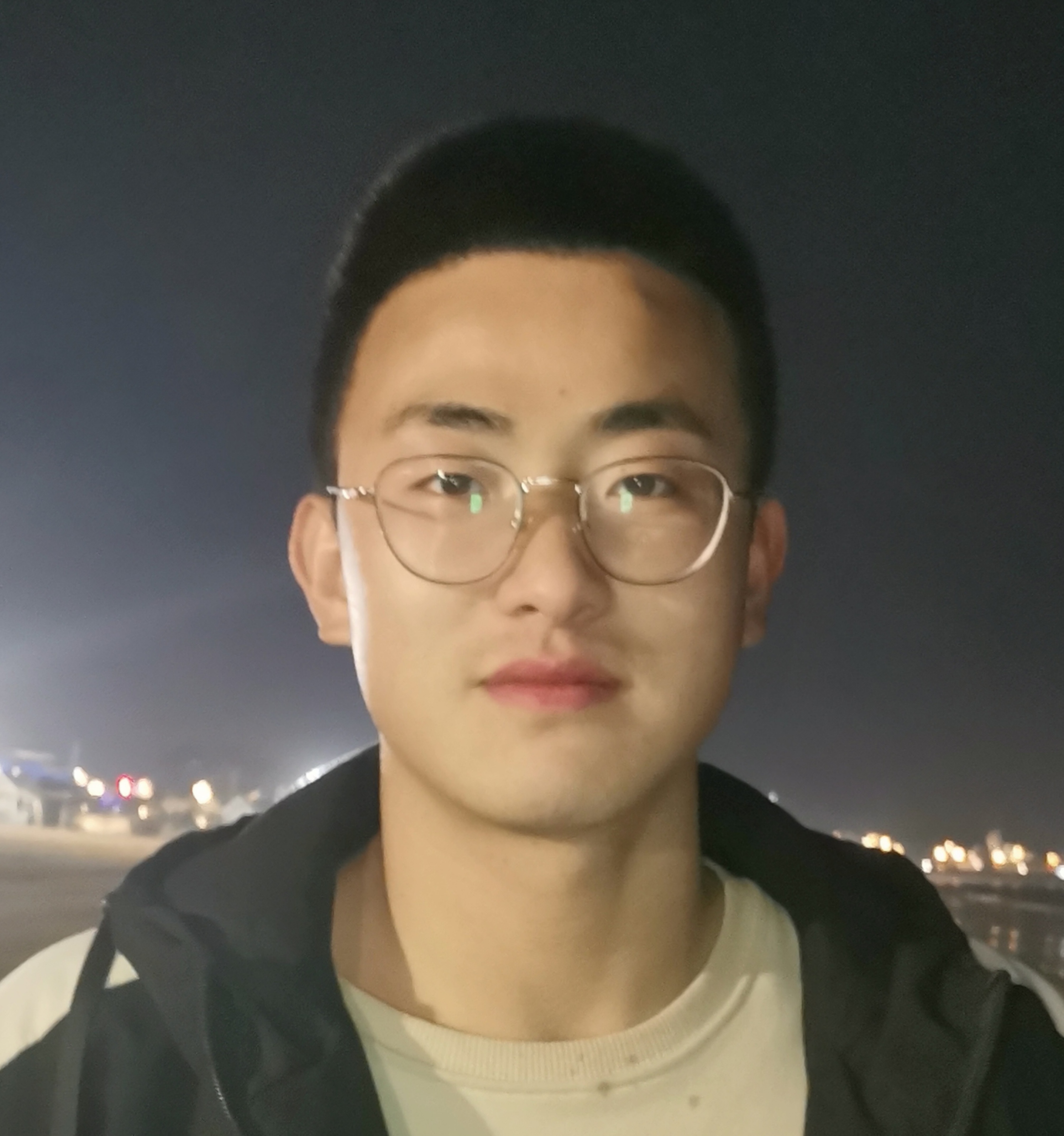 罗教员 照片