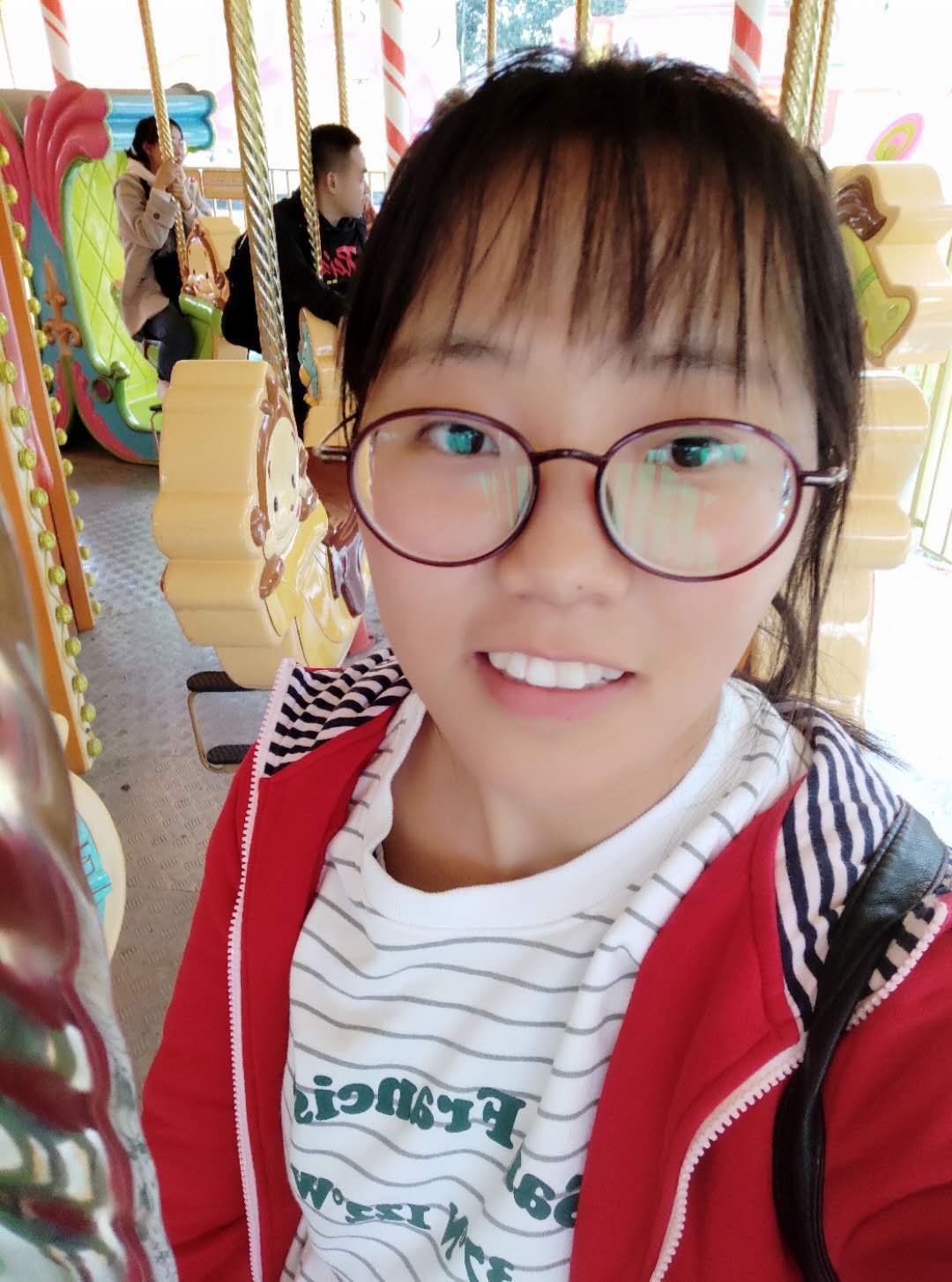 王教员 照片