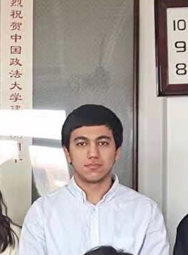 阿教员 照片