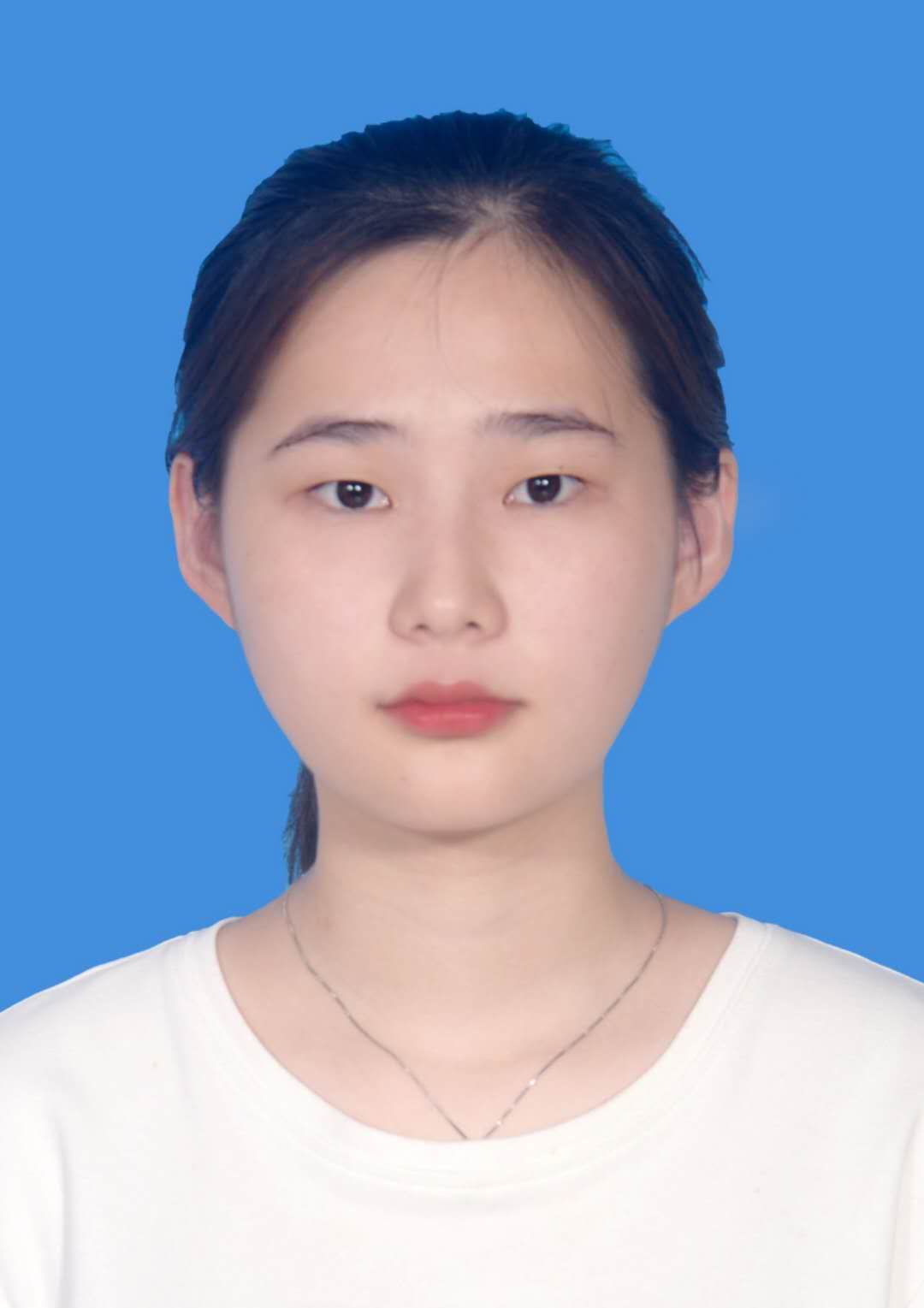 王教员 照片