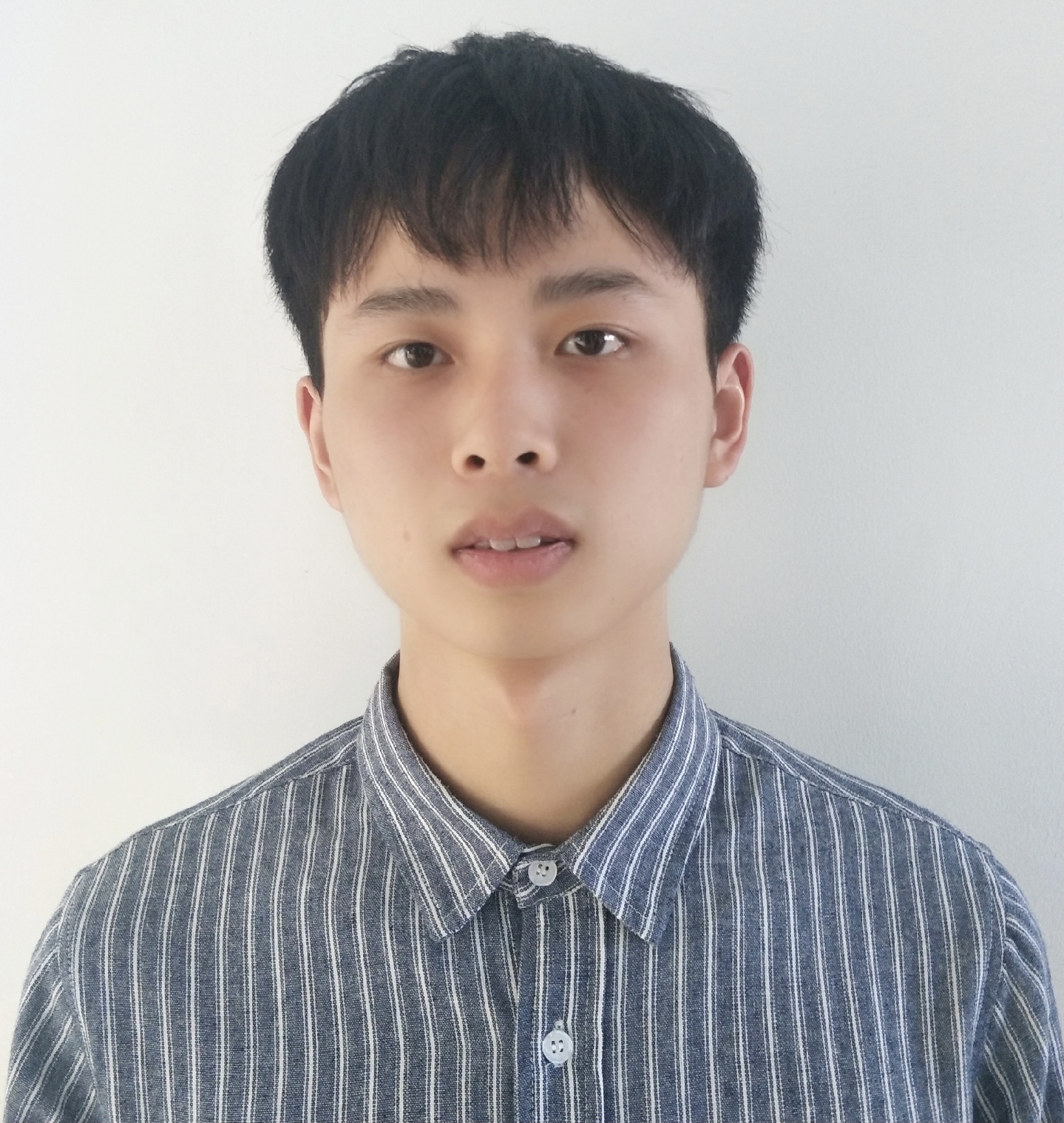 沈教员 照片