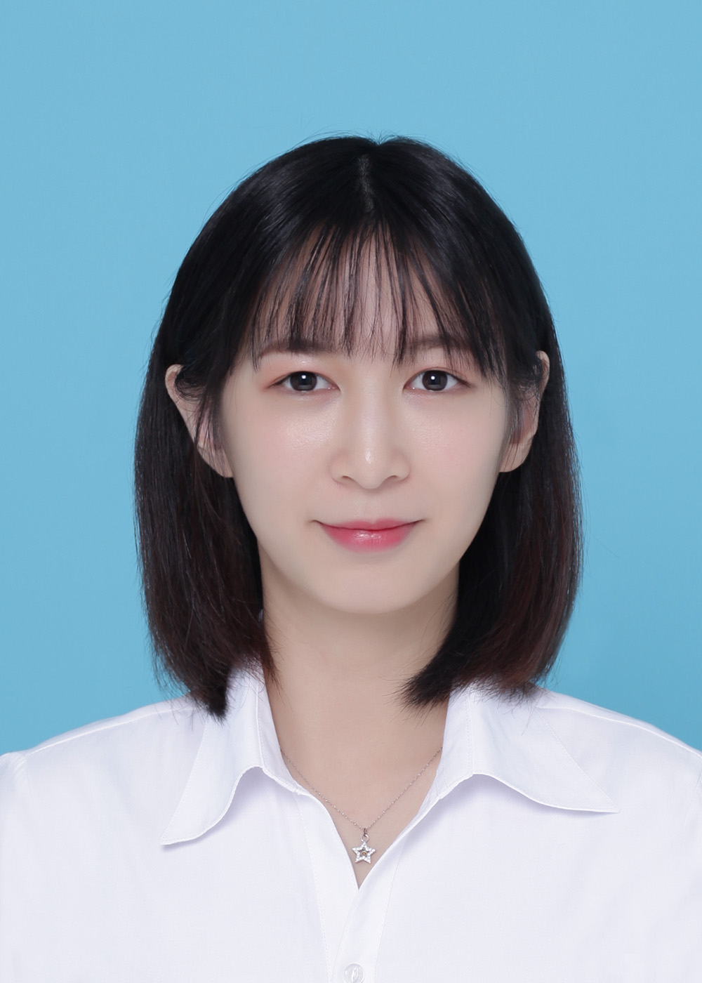 闫教员 照片