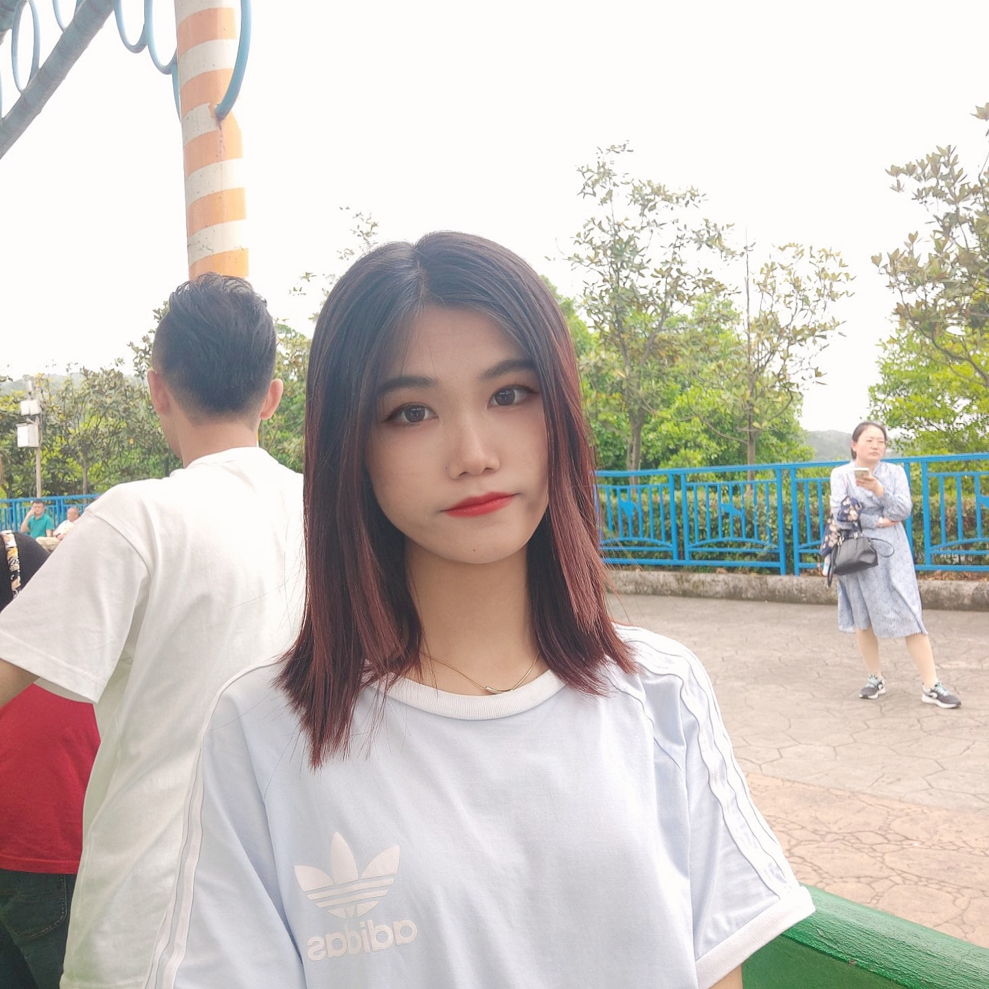 李教员 照片