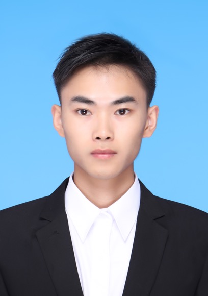 王教员 照片