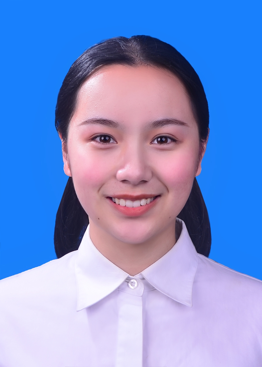 谌教员 照片
