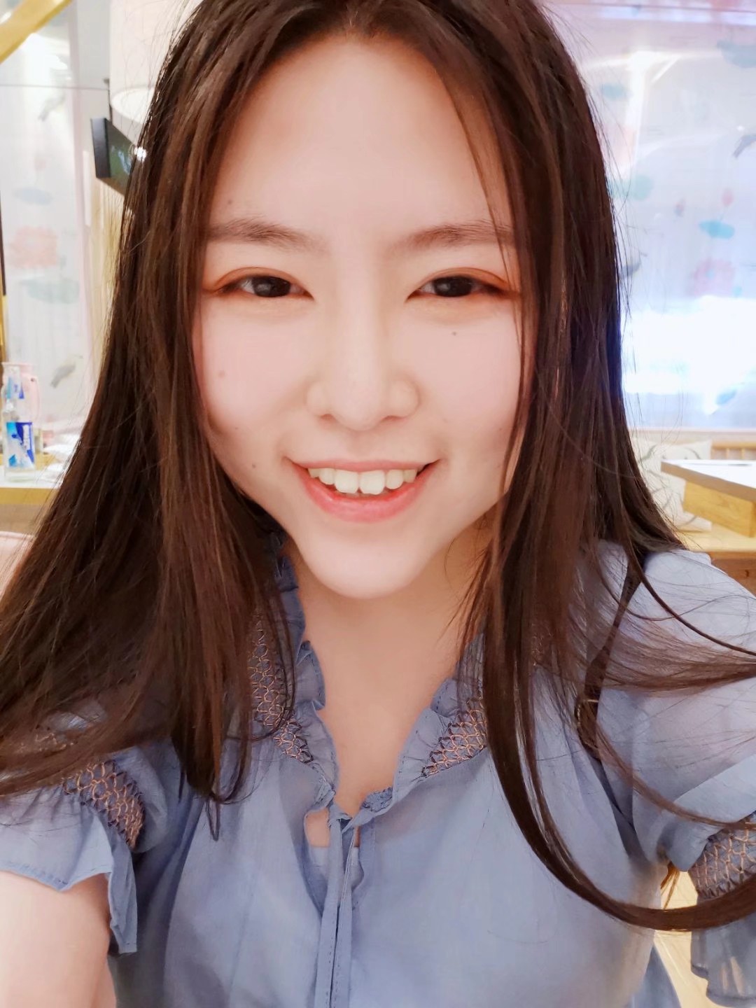 周教员 照片
