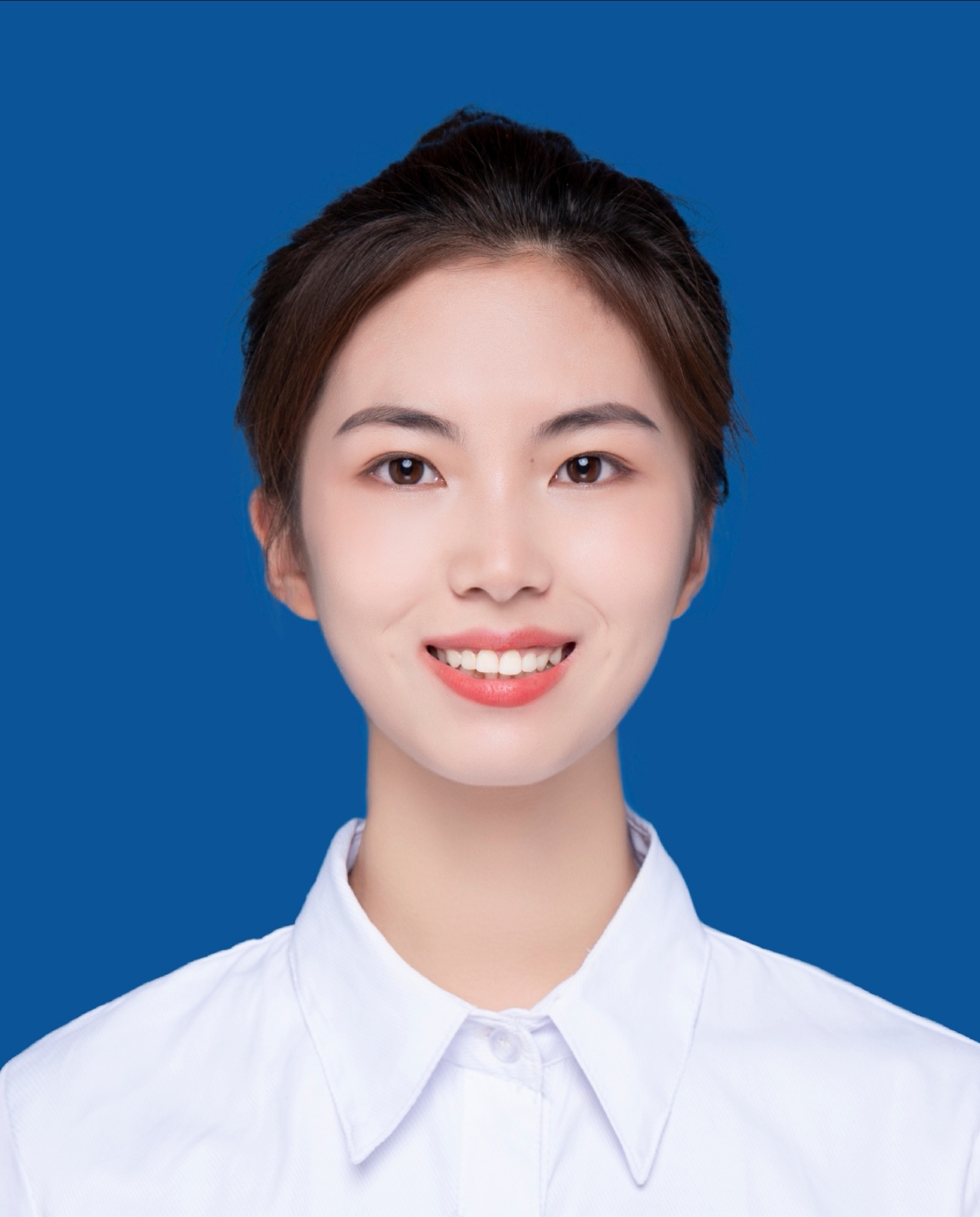 陈教员 照片