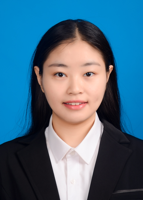 李教员 照片