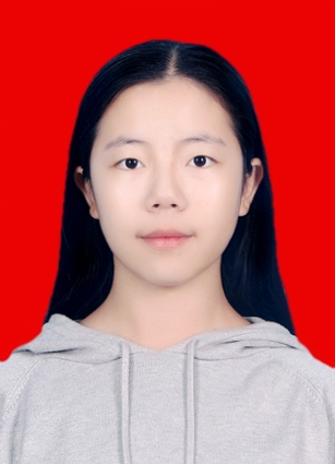 史教员 照片