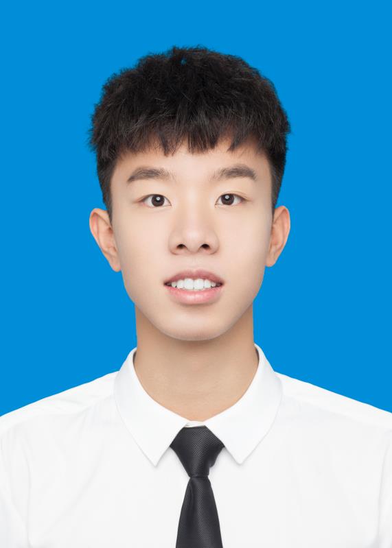 张教员 照片