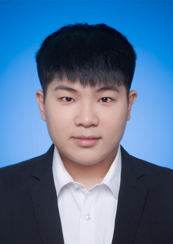 张教员 照片