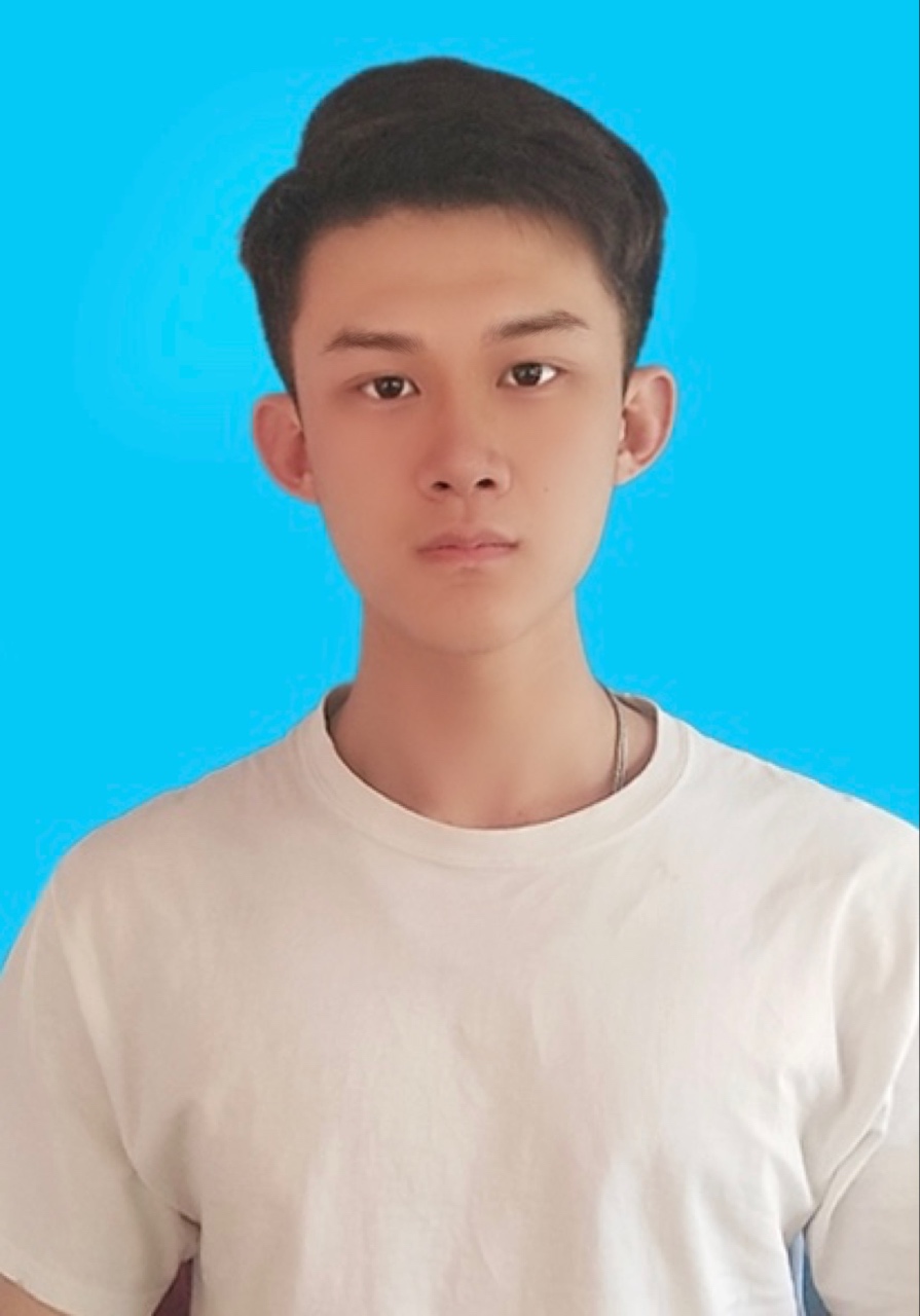 董教员 照片