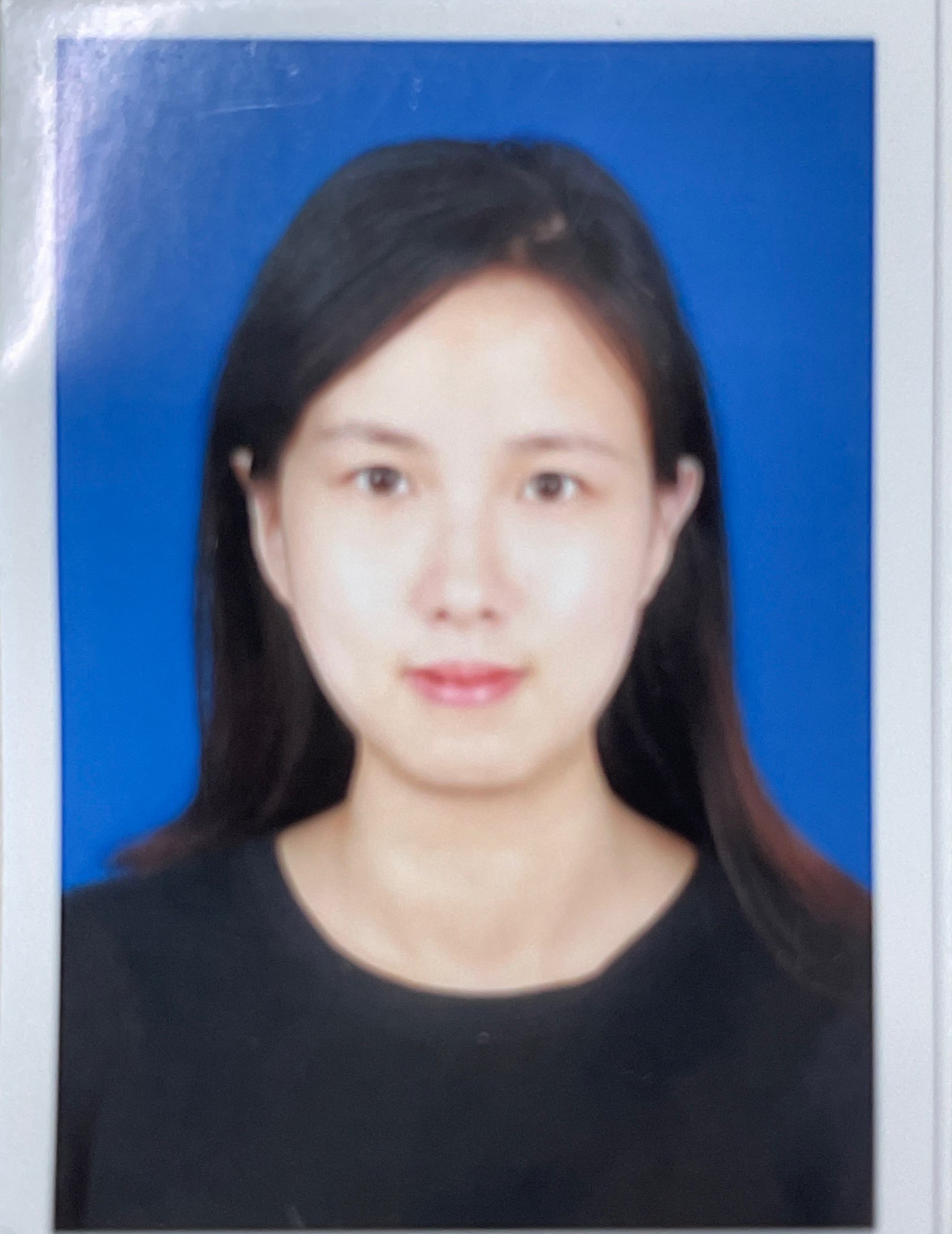 曹教员 照片