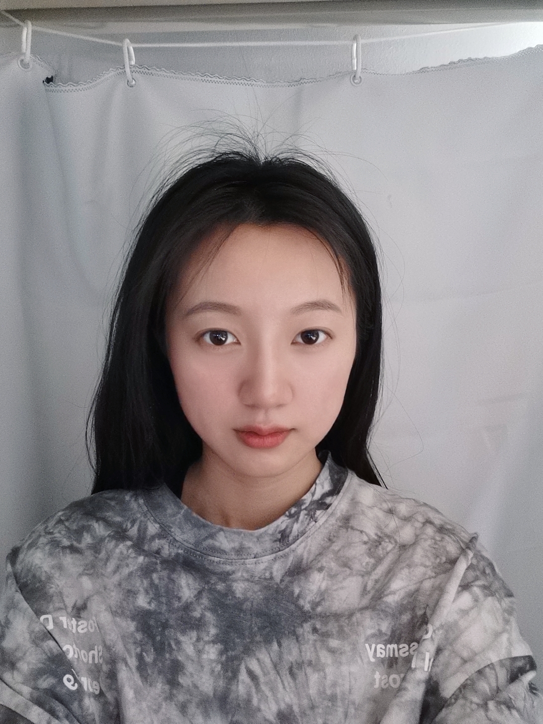 万教员 照片