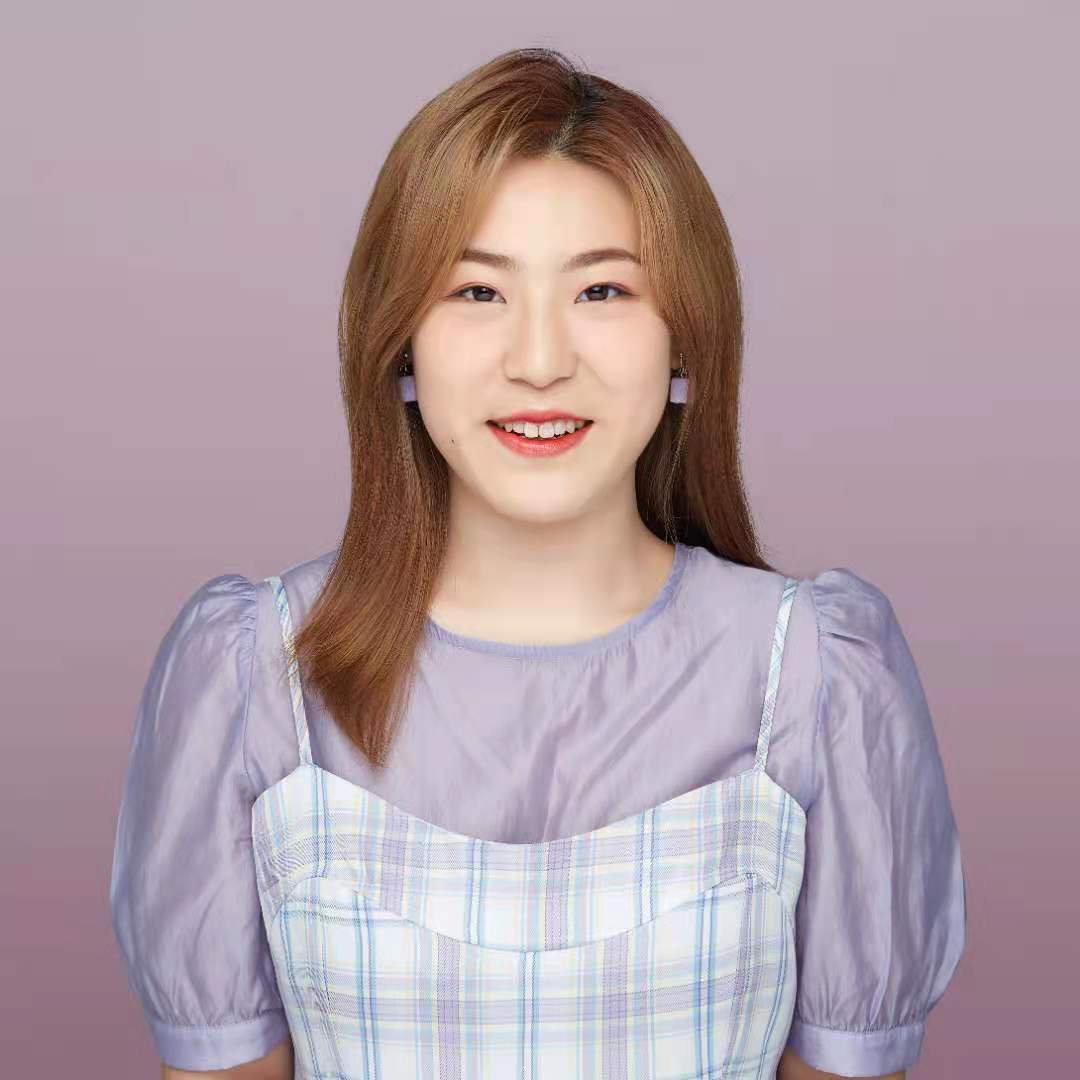 李教员 照片