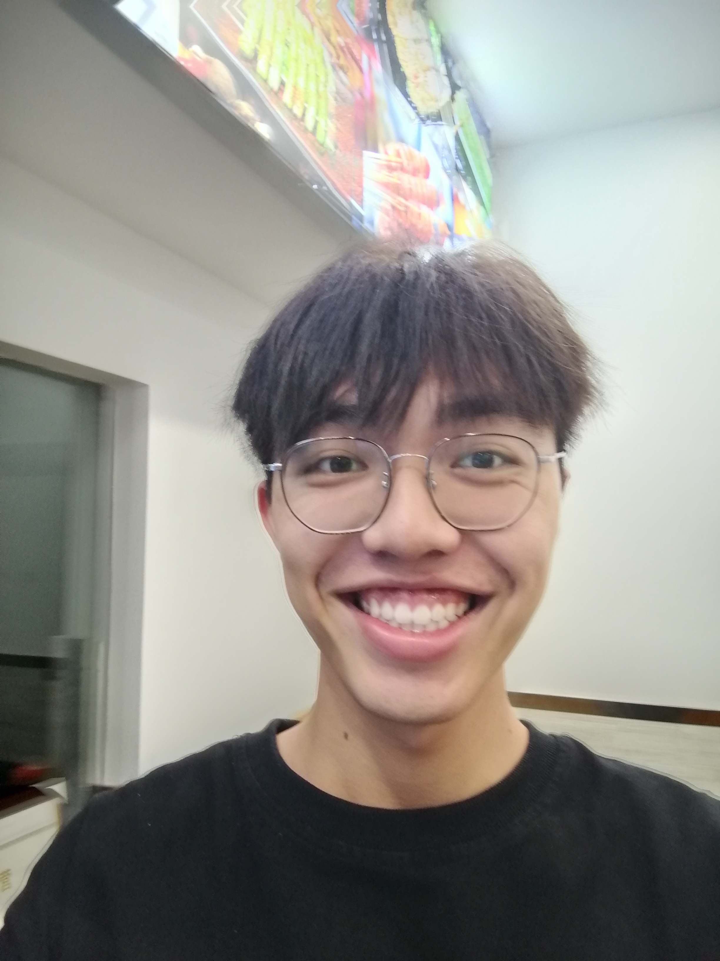 吴教员 照片