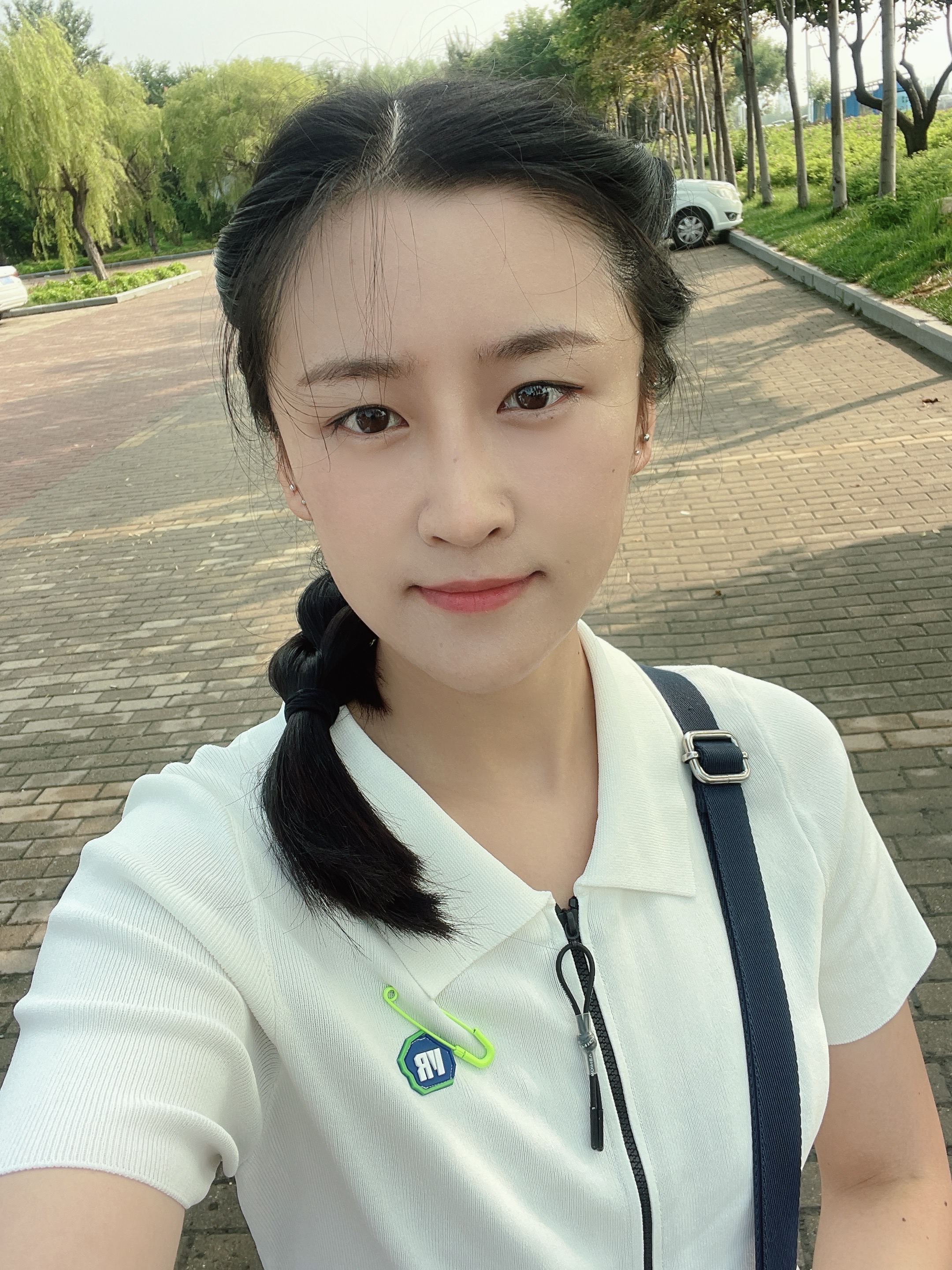 曲教员 照片