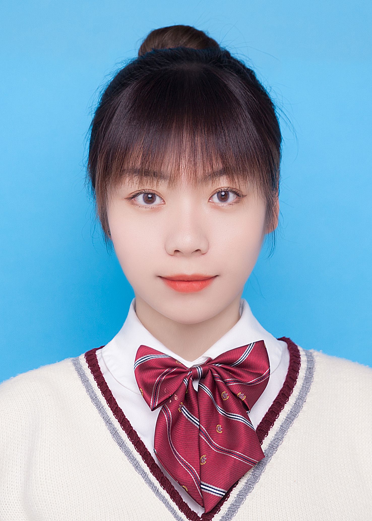 李教员 照片