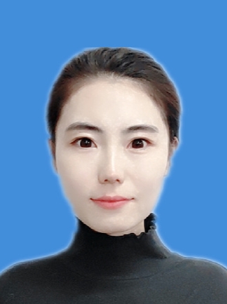 燕教员 照片
