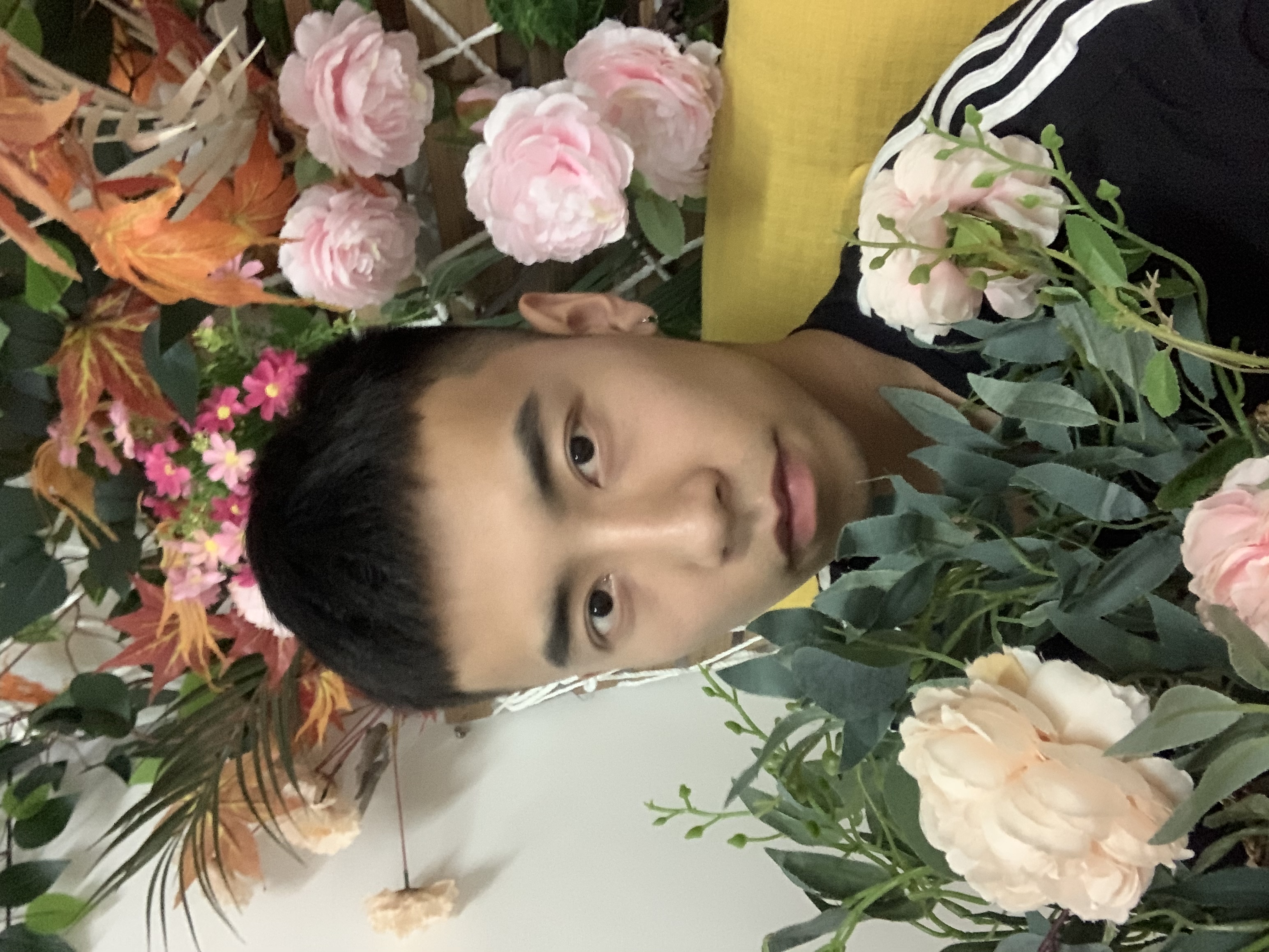 尹教员 照片
