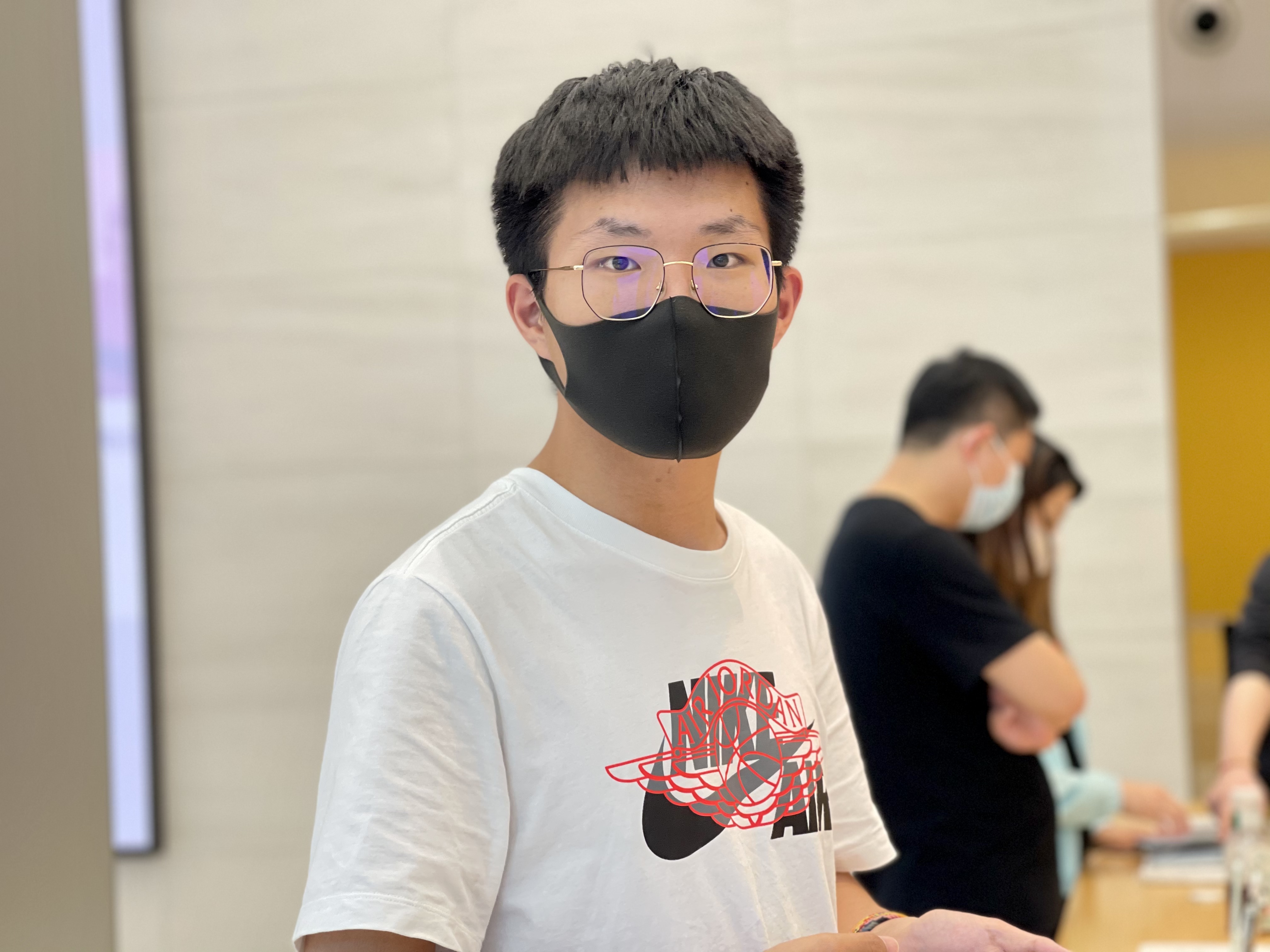 黄教员 照片
