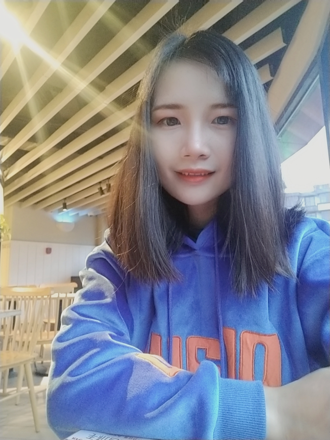 韦教员 照片