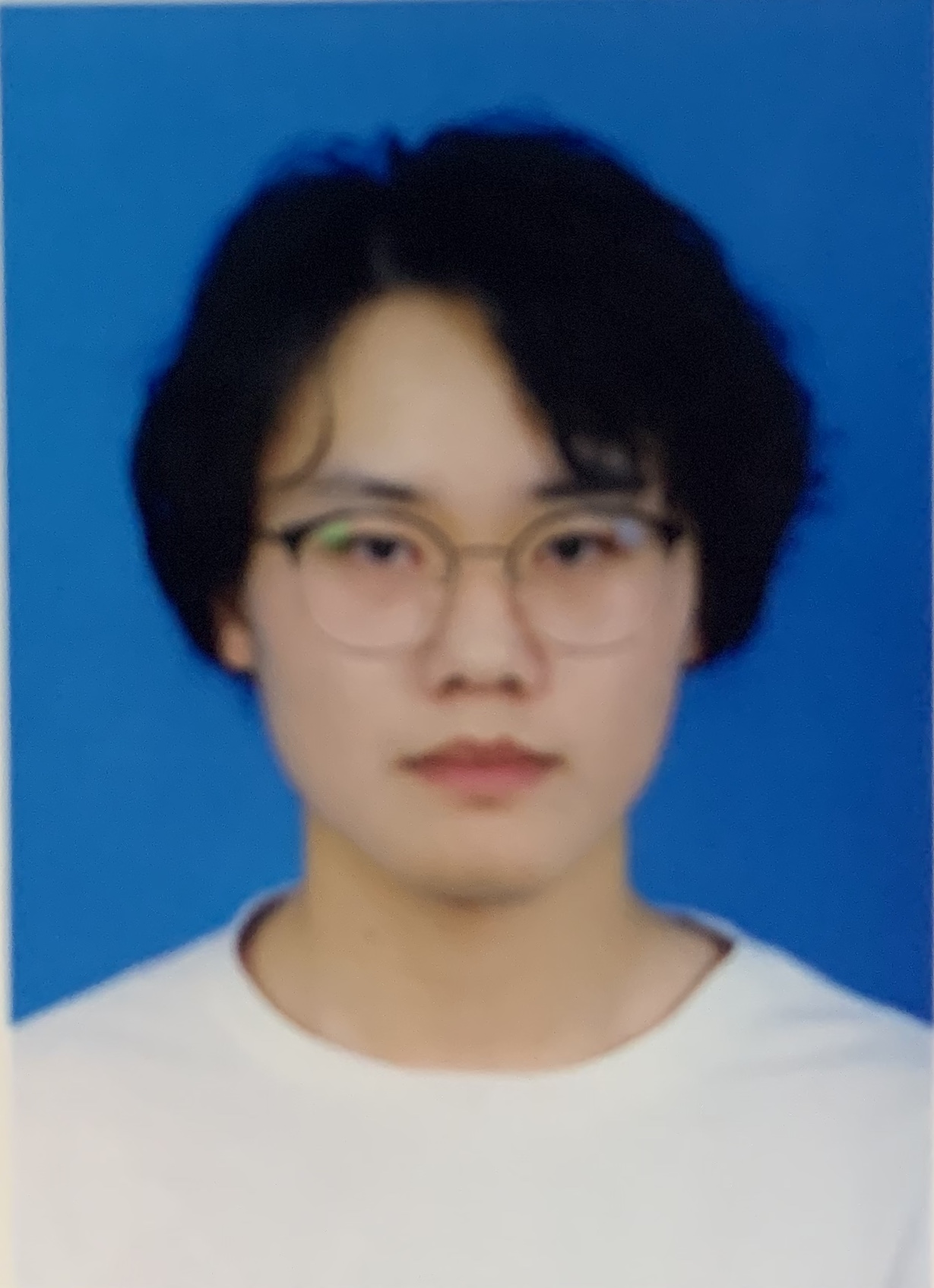 王教员 照片