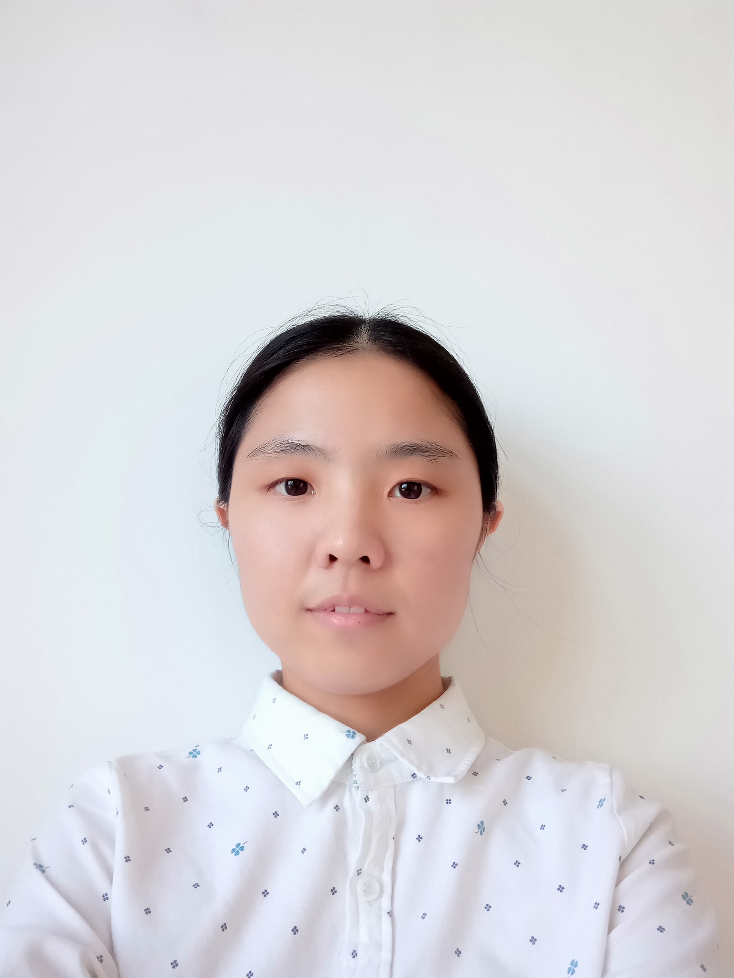 张教员 照片