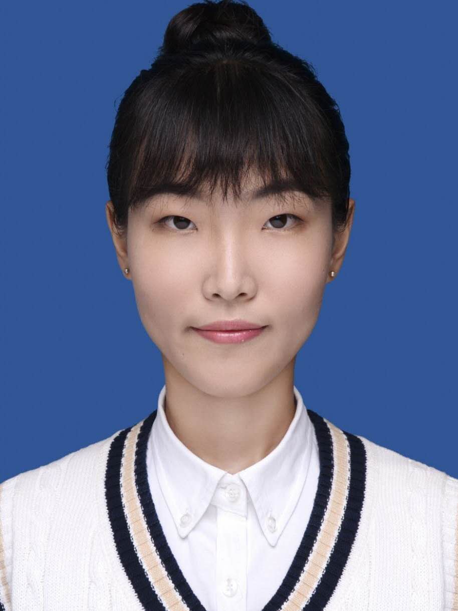 张教员 照片