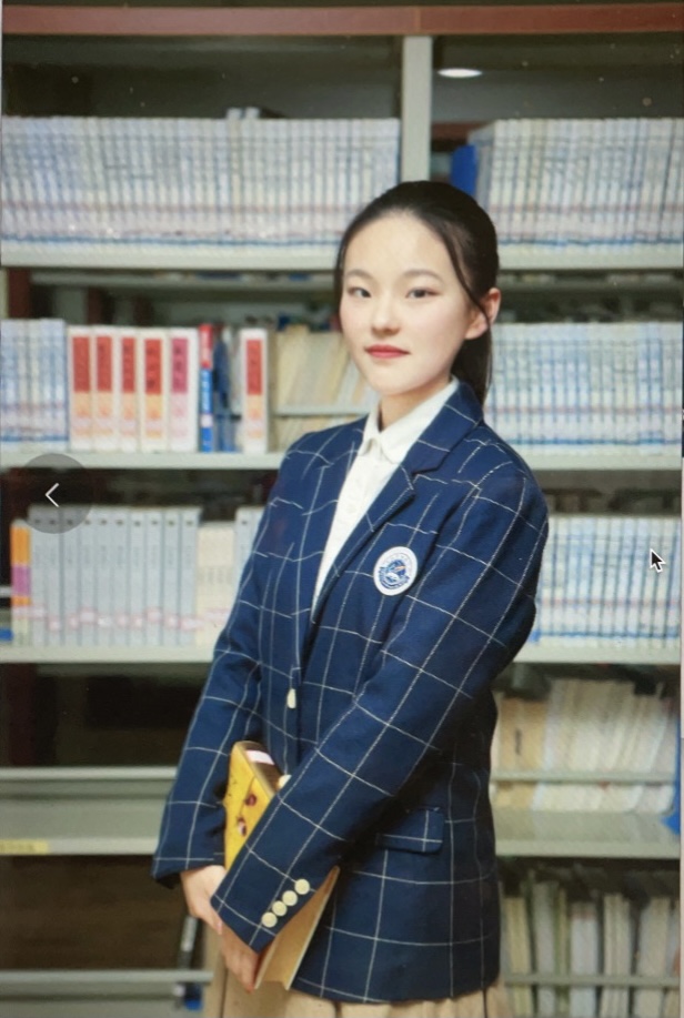 朱教员 照片