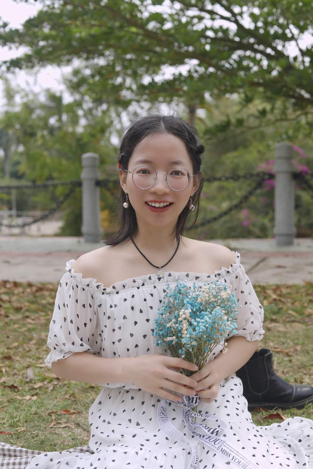 刘教员 照片