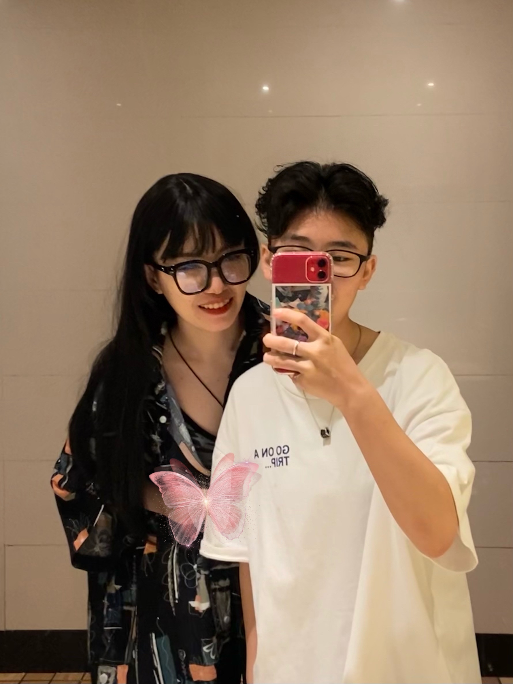 刘教员 照片
