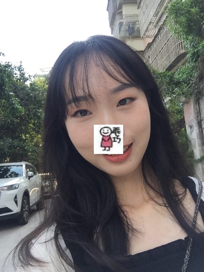 詹教员 照片