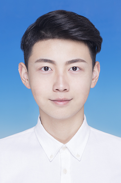 王教员 照片