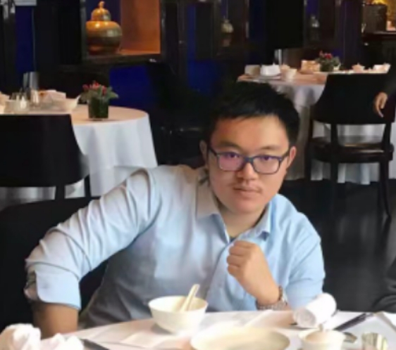 罗教员 照片