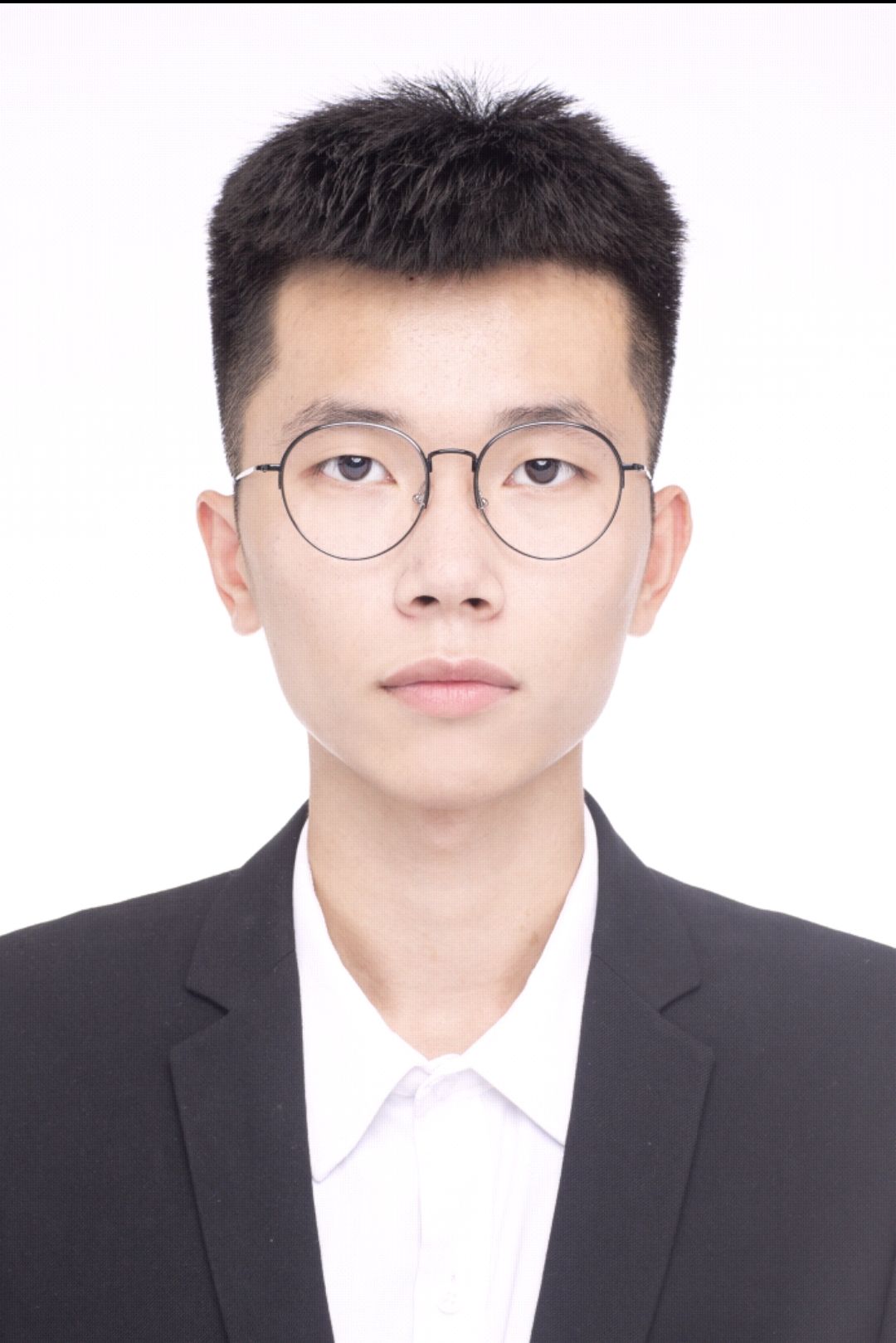 李教员 照片