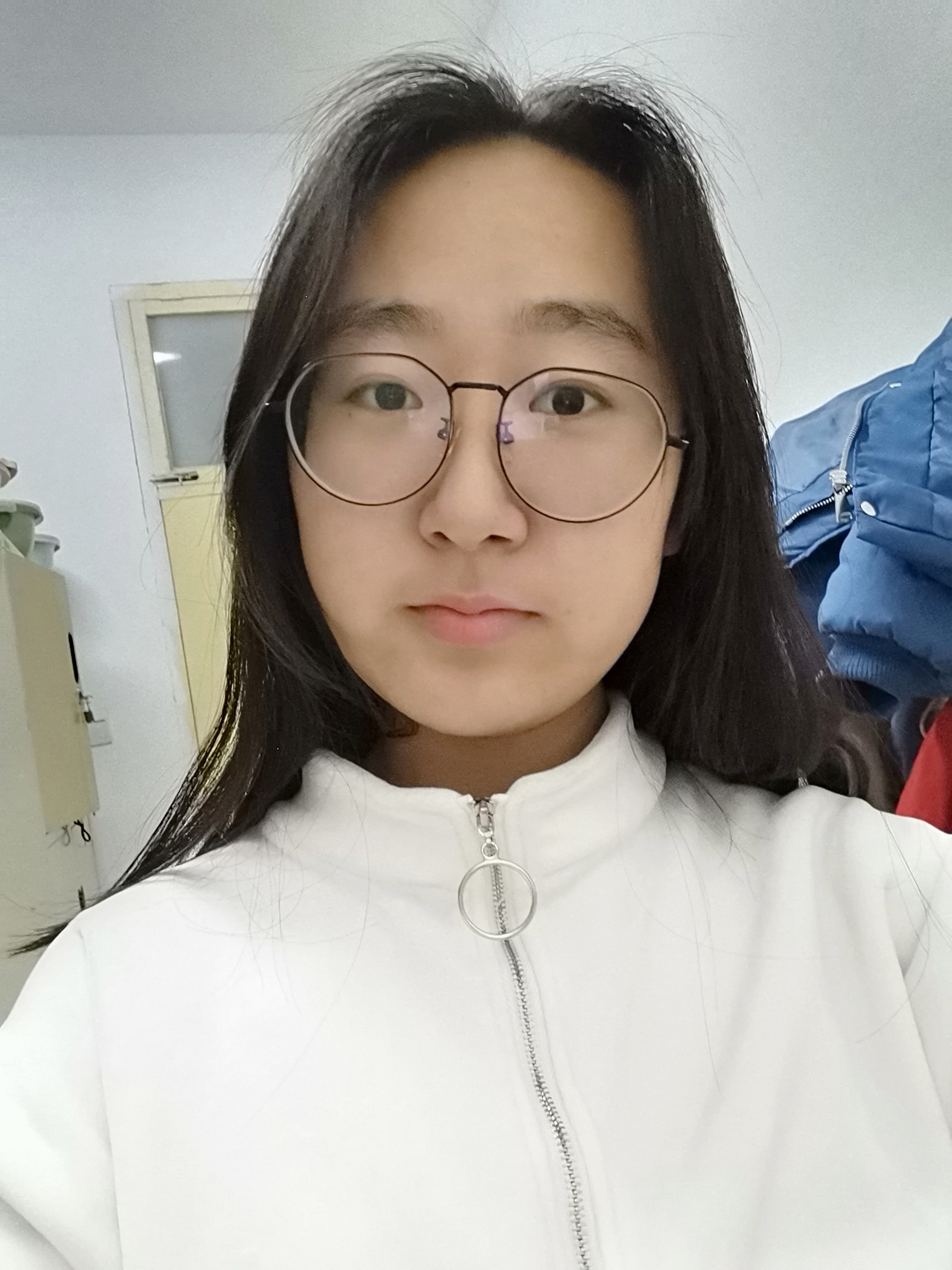 王教员 照片
