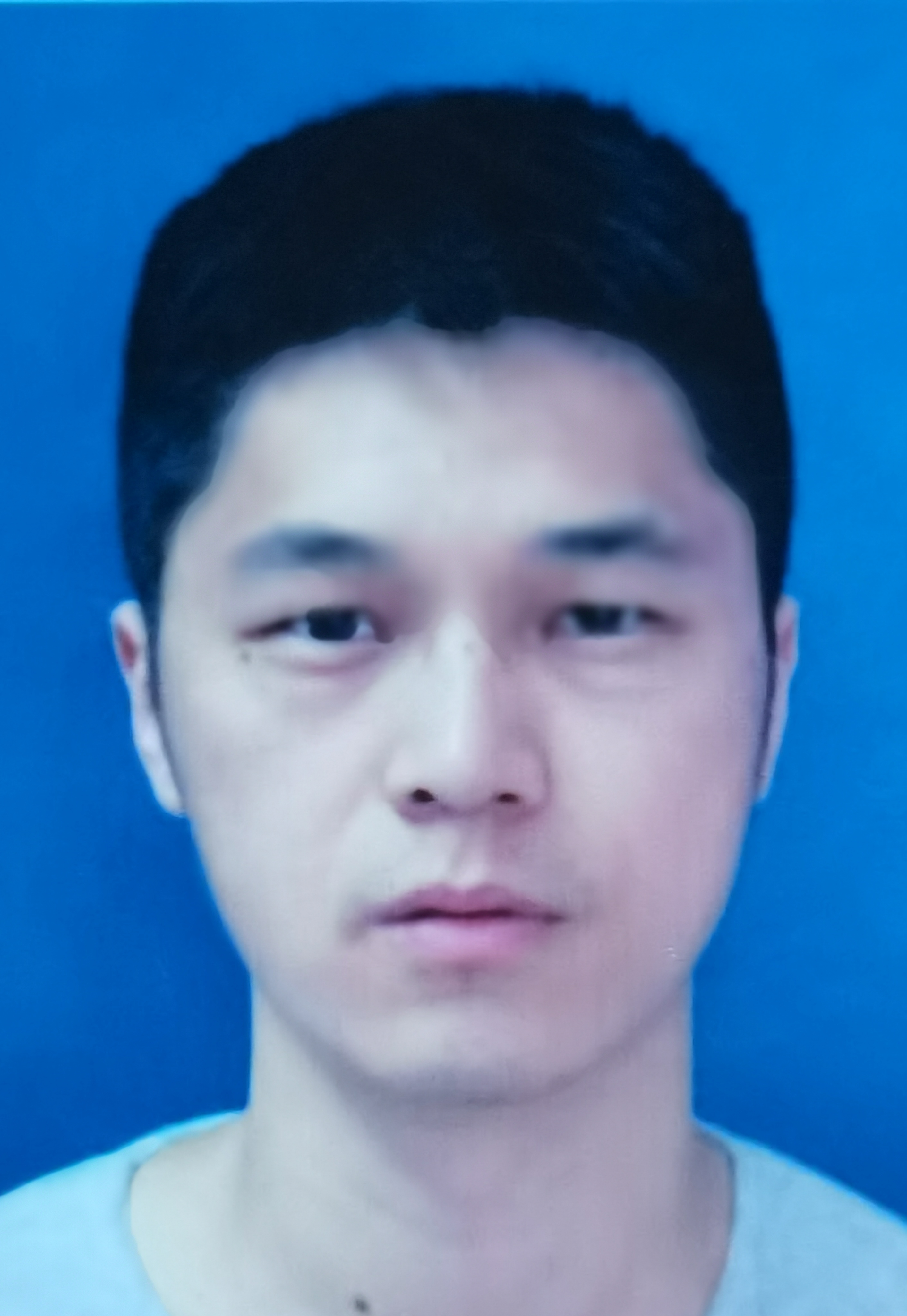 刘教员 照片