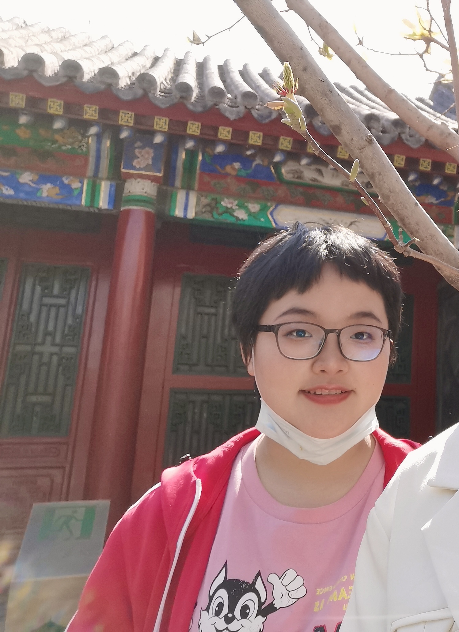 关教员 照片