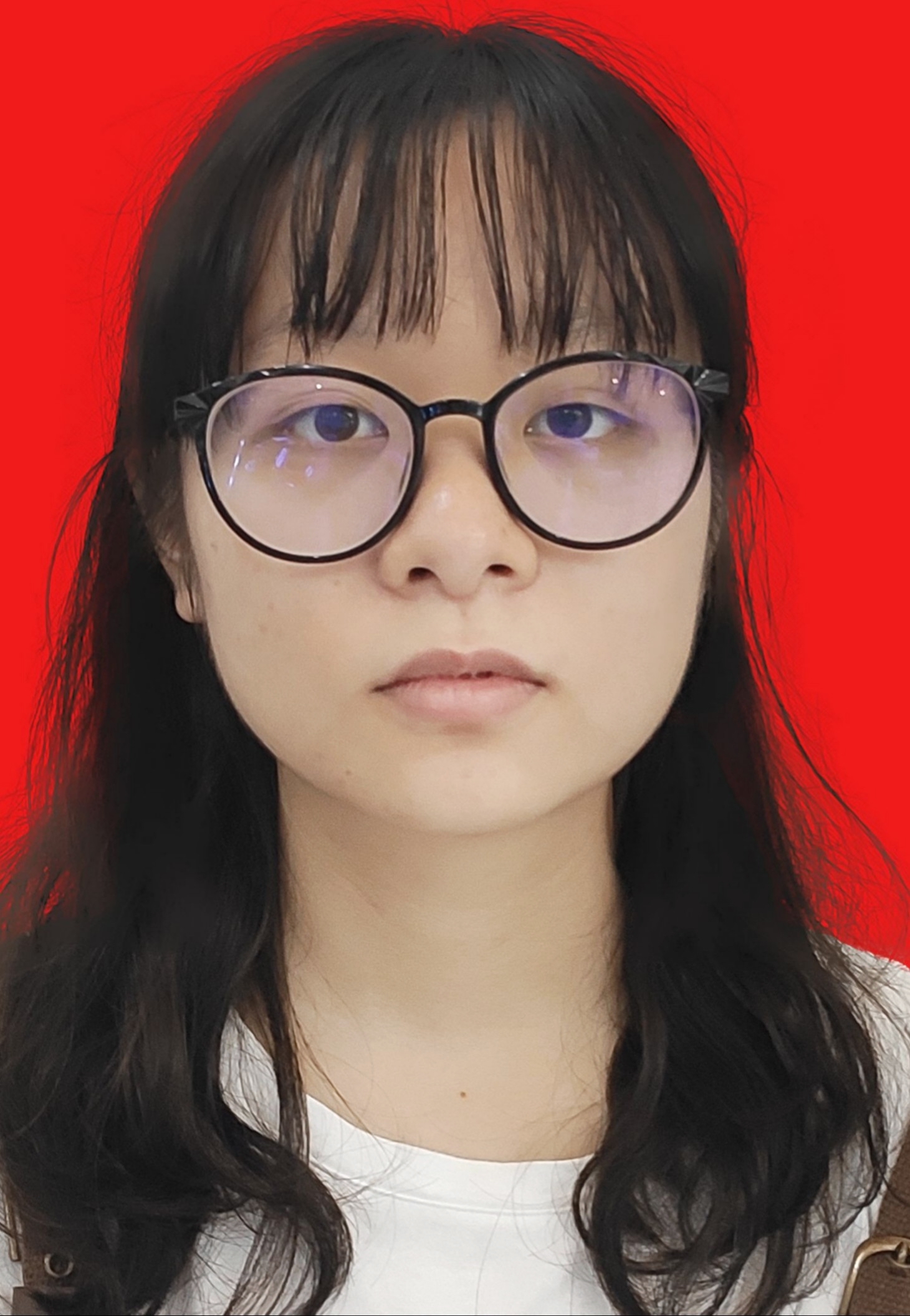 潘教员 照片