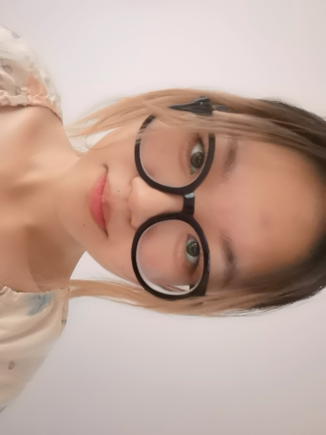吴教员 照片
